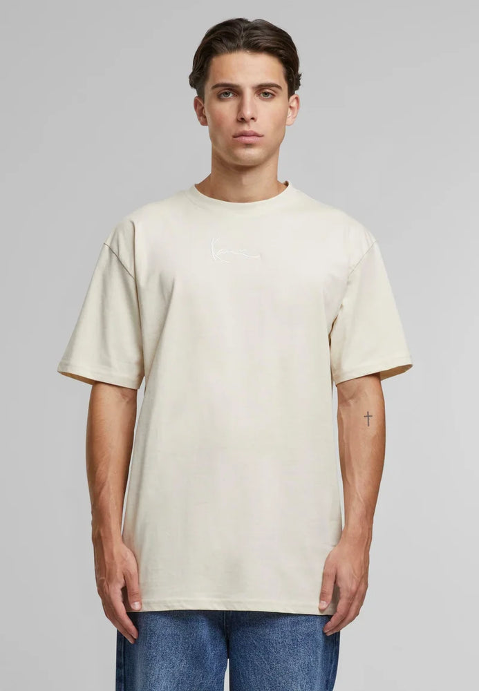 
                      
                        Small Signature Essential Tee Beige
                      
                    