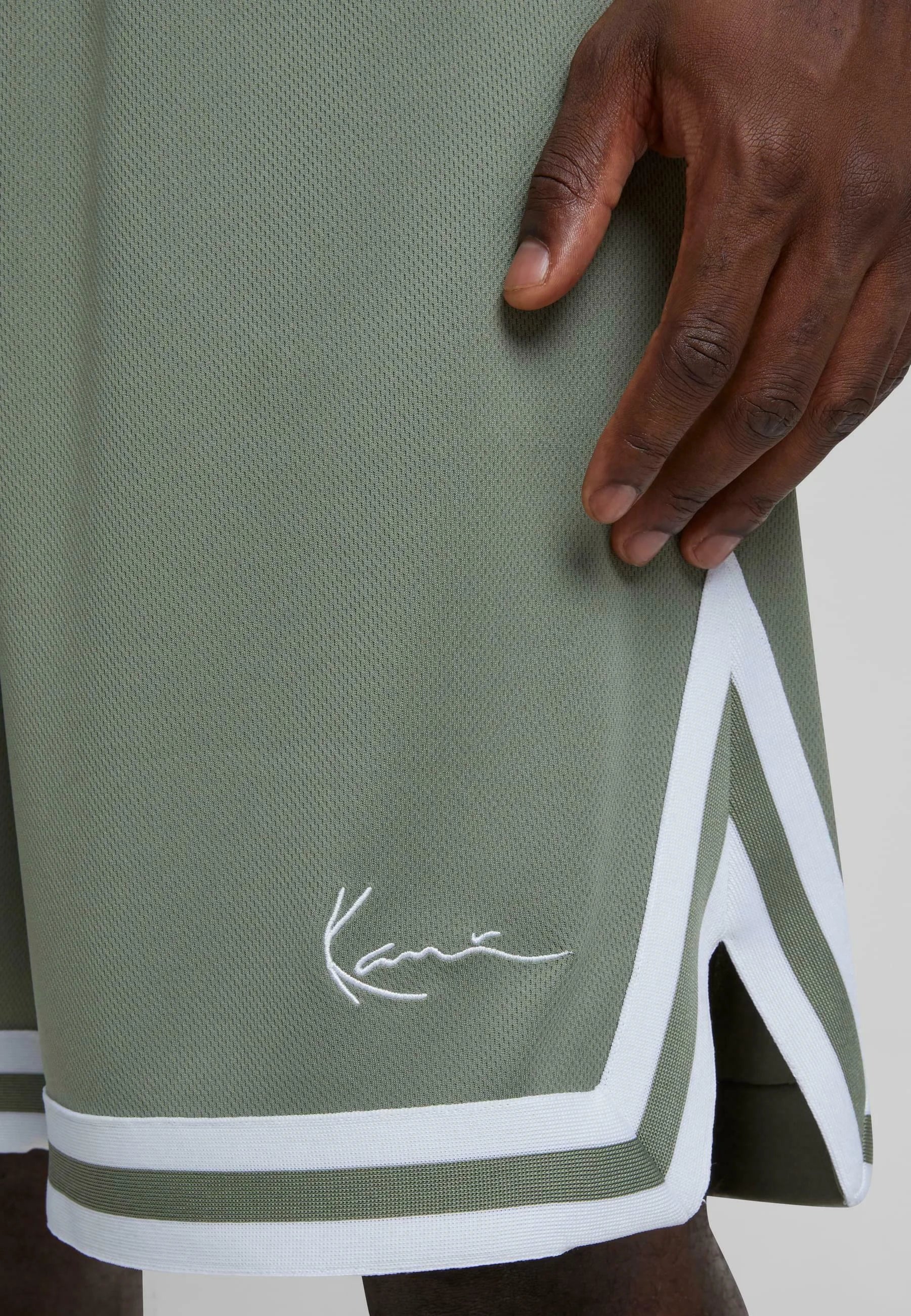 Small Signature Mesh Shorts Green