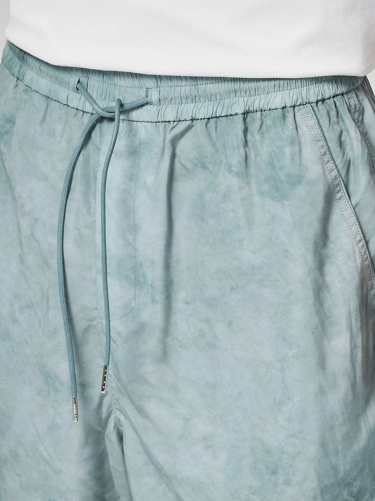 Dyeing Like Polyester Shorts Green
