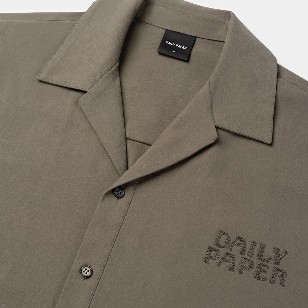 
                      
                        Chain Stitch Ss Shirt Army Green
                      
                    
