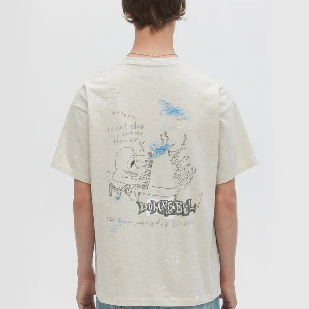 
                      
                        Beaker T Shirt Greige
                      
                    