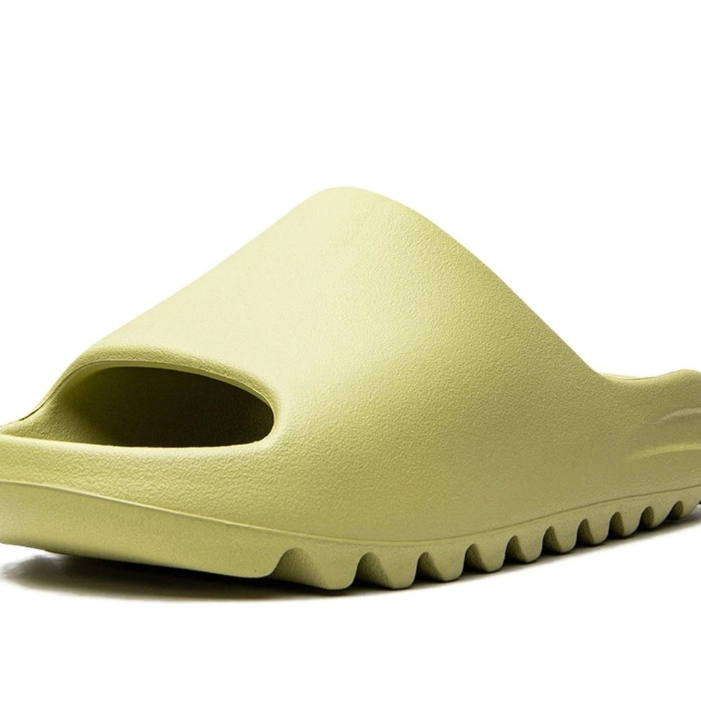 
                      
                        adidas Yeezy Slide Resin
                      
                    