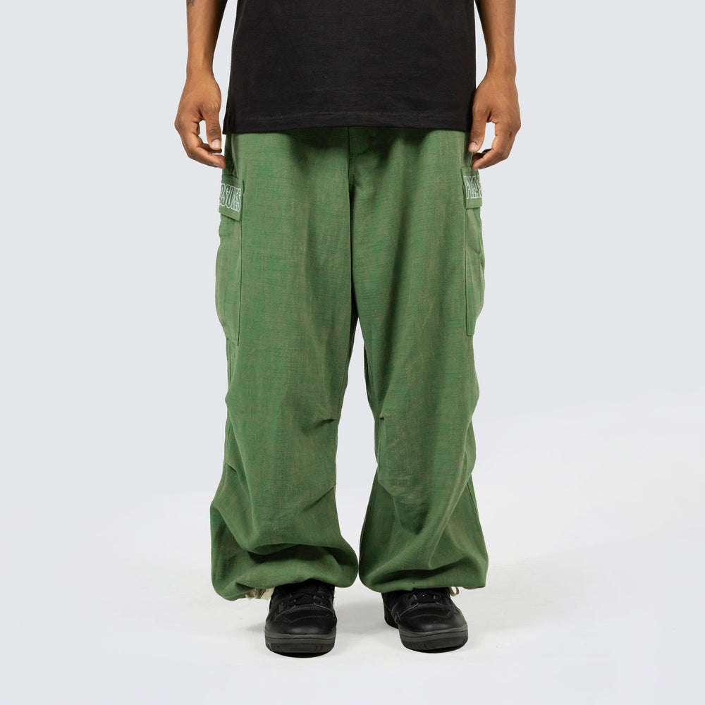 VISITOR WIDE FIT CARGO PANTS GREEN