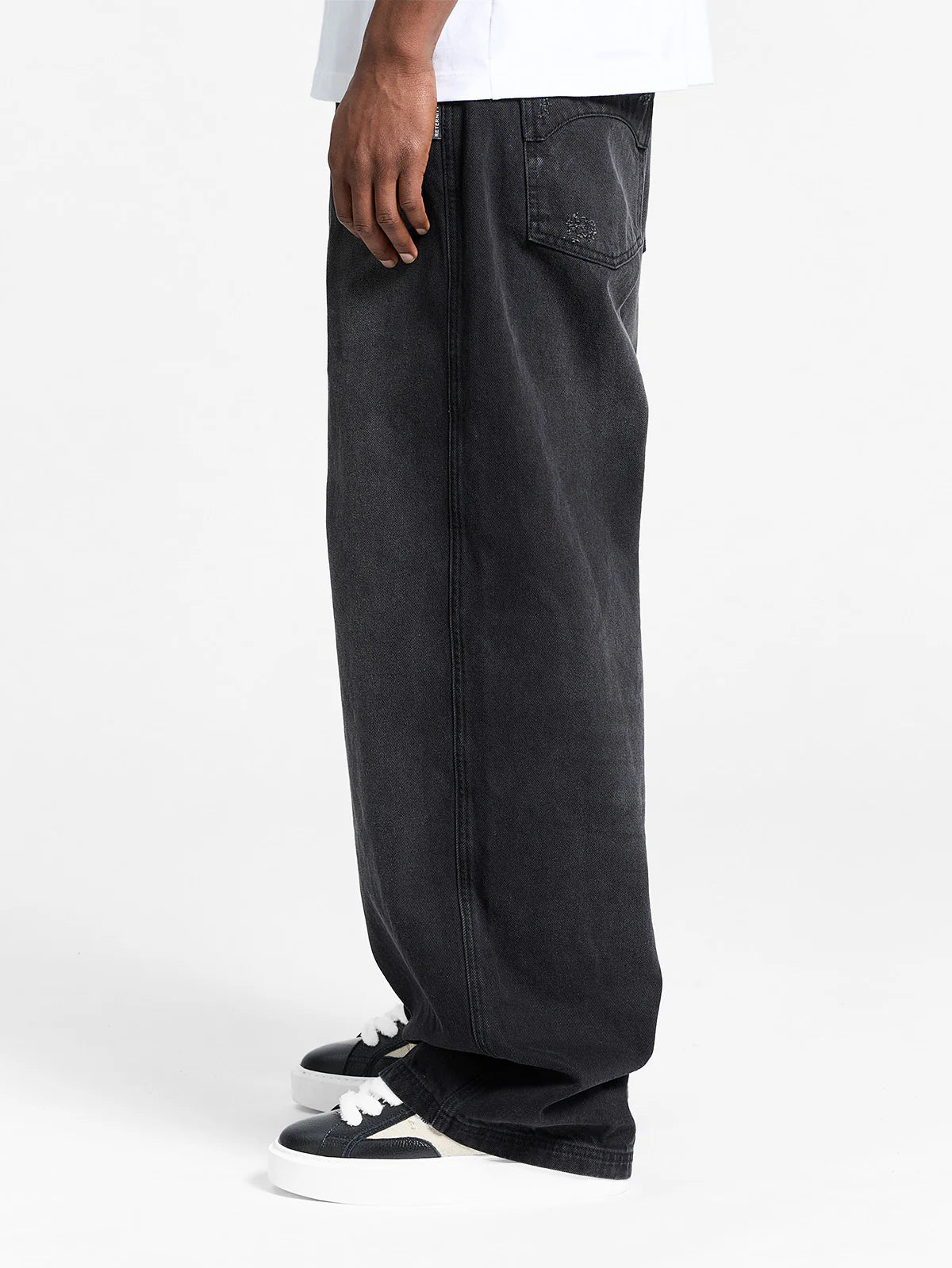 Essential Baggy Denim Washed Black