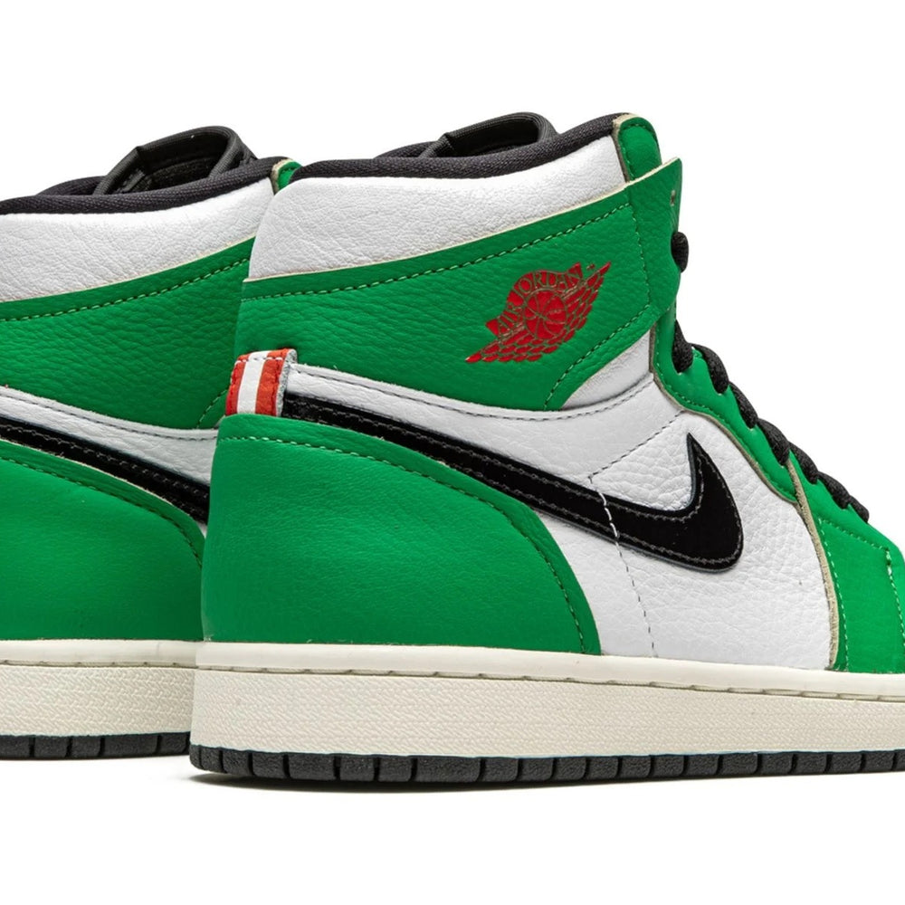 
                      
                        Jordan 1 Retro Lucky Green (W)
                      
                    