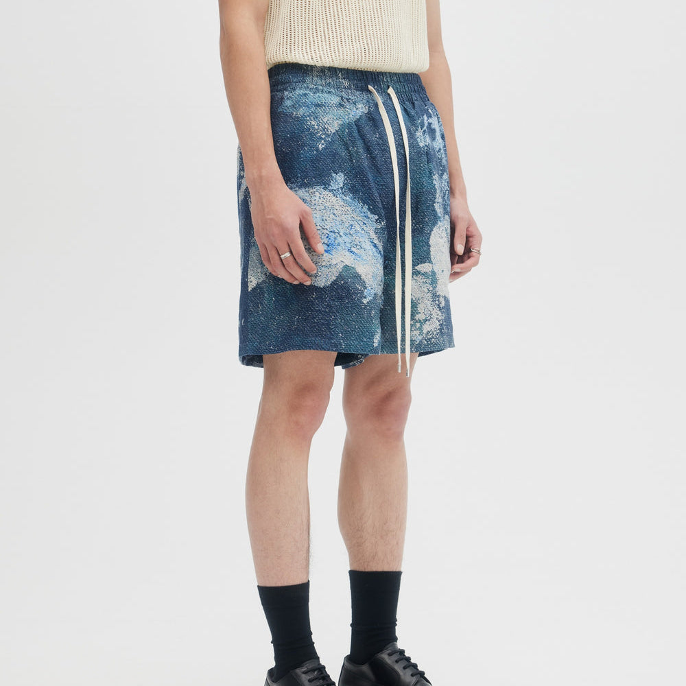 
                      
                        The Deep Shorts Blue
                      
                    