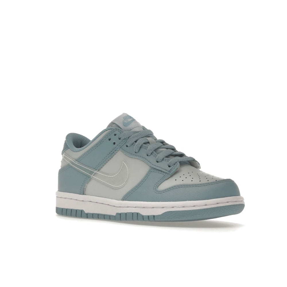 
                      
                        Nike dunk low clear blue swoosh (GS)
                      
                    