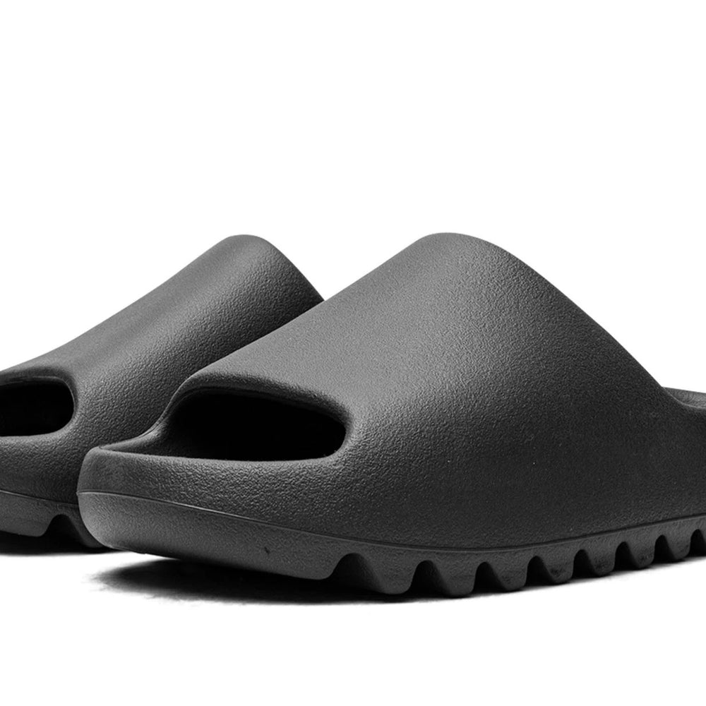 
                      
                        Adidas Yeezy Slide Onyx
                      
                    