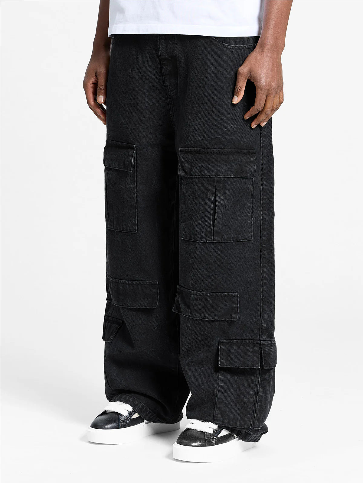 Wrinkled Canvas Cargo Pants Black