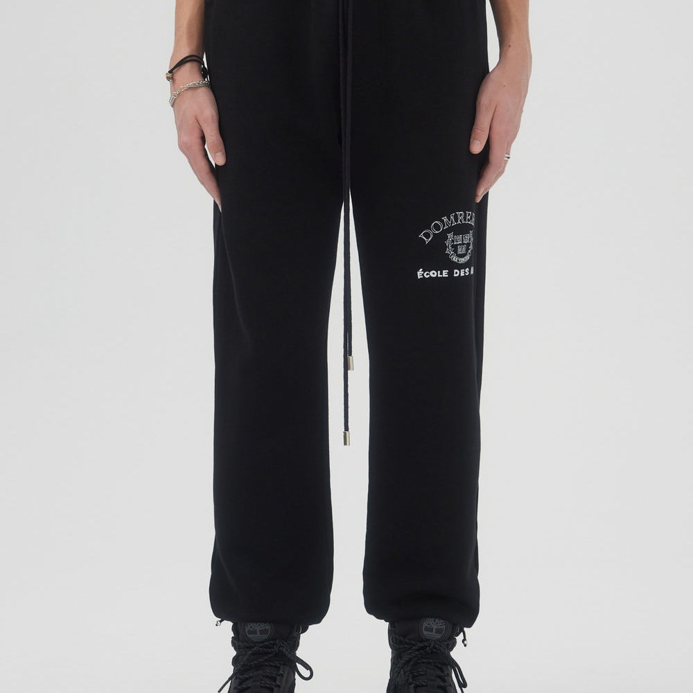 
                      
                        VARSITY SWEATPANTS Black
                      
                    