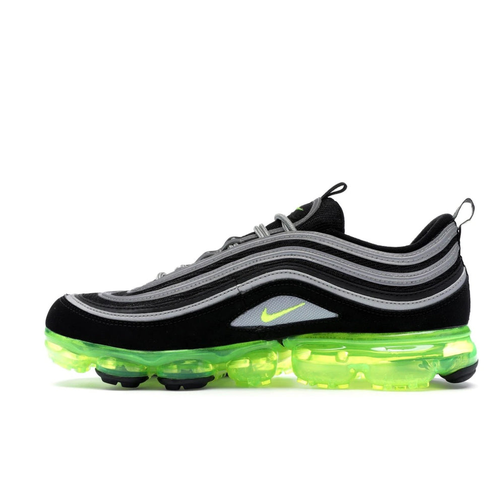 
                      
                        Air VaporMax 97 Japan
                      
                    