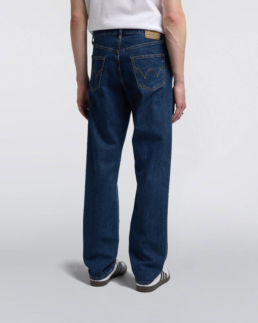 Loose Straight blue akira wash