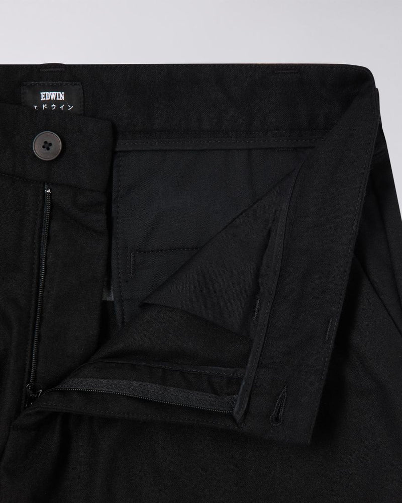 
                      
                        Eddy Pant black garment washed
                      
                    